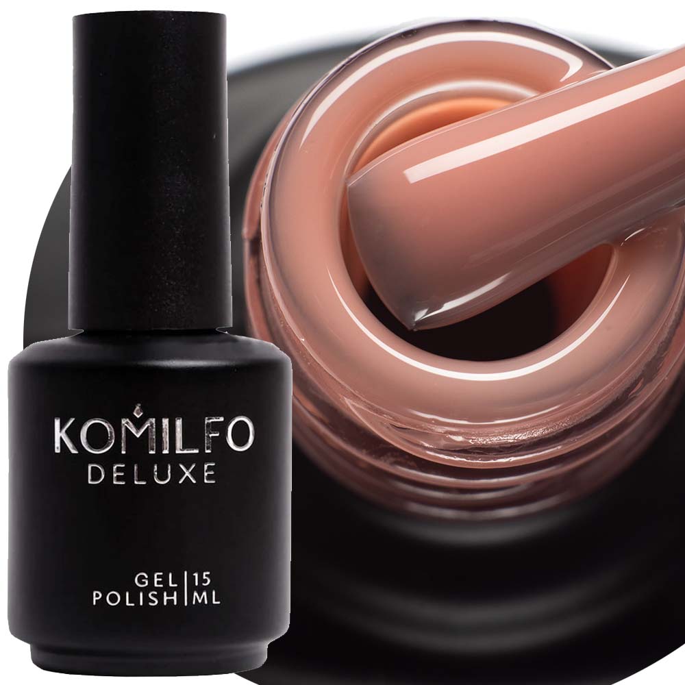 Komilfo Color Base French 004, 15 ml bottle. A warm nude-beige camouflage rubber base for French manicures and nail strengthening.