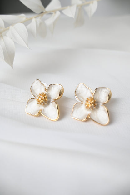 FLOWER EARRINGS